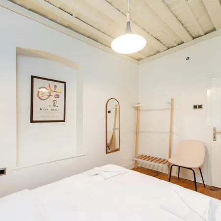 Maison Chic : Newly Renovated 3br In Center *