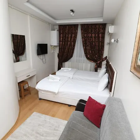 Magnolia Suites *