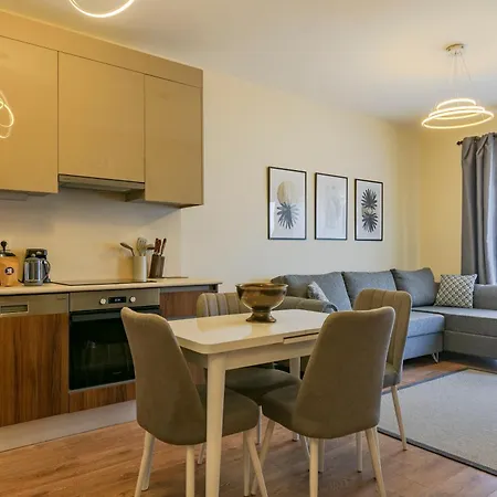 Apartment 212 Outlet Karsisinda Lux N7