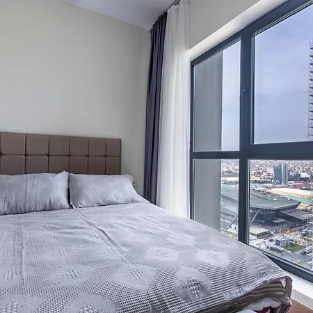 212 Outlet Karsisinda Lux N7 Apartment