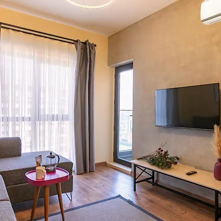 Apartment 212 Outlet Karsisinda Lux N7 *