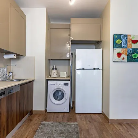 212 Outlet Karsisinda Lux N7 Apartment