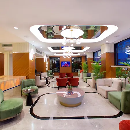 Otel Eyfel 3*