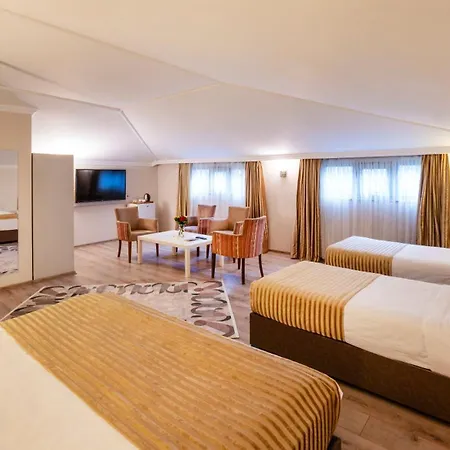 Hotel Orya