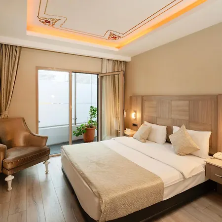 Orya Hotel