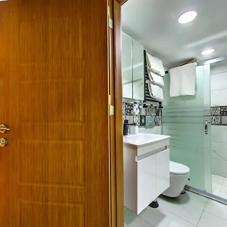 Denis Suit Apart Istanbul
