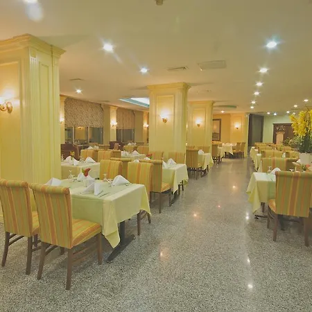 Hotel Grand Medya 4*