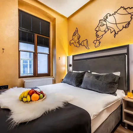 Taksim Terrace 2*
