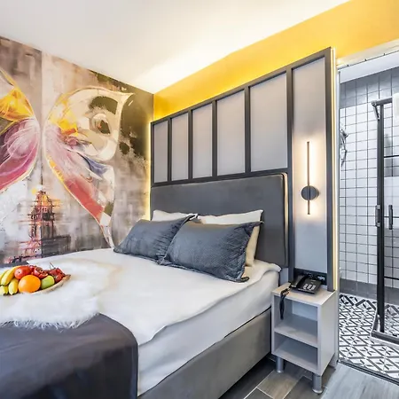 Taksim Terrace 2*