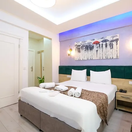 Loren Hotel&suites 3*