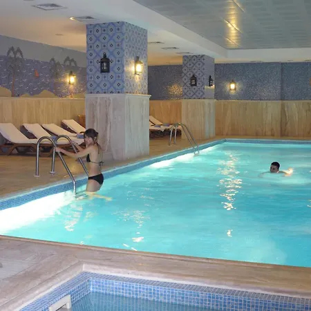 Hotel Taksim Gonen 4*