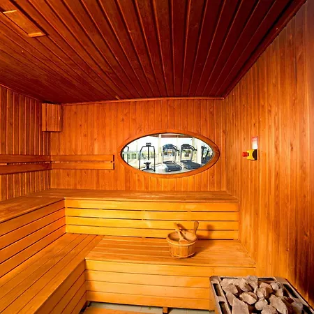 Hotel Radisson President Old Town 4*