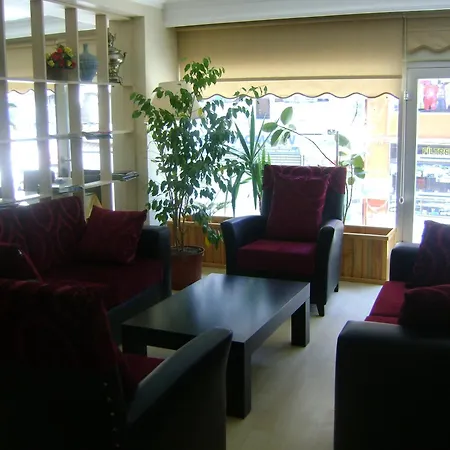 Hotel Ay