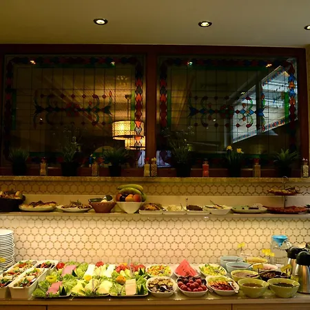 Hotel Sultans Royal