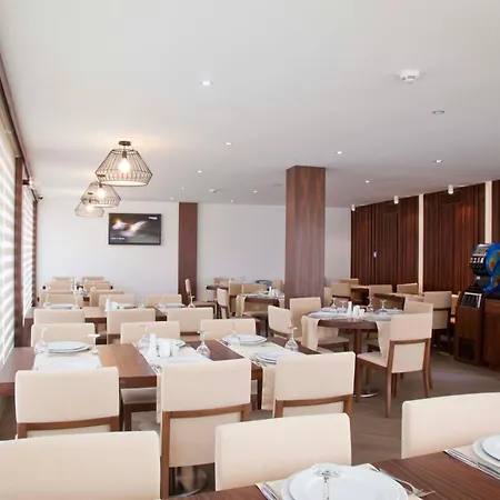Hotel Victory &