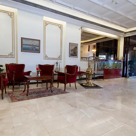 Hotel Kadikoey Rihtim 3*
