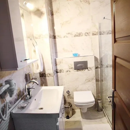 Aparthotel Balance Taksim 3*