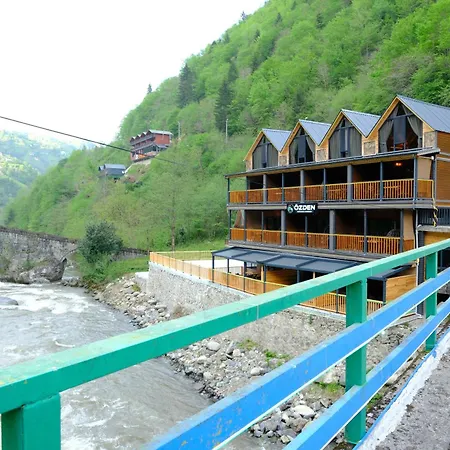 Resort Oezden Çamlıhemşin