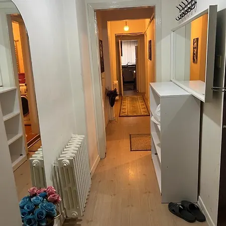 Apartment Big And Full In Sisli Near Taksim Istanbul