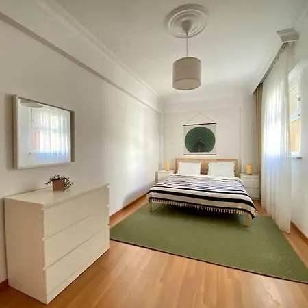 Location 3 Bedroom Flat - No6 Istanbul