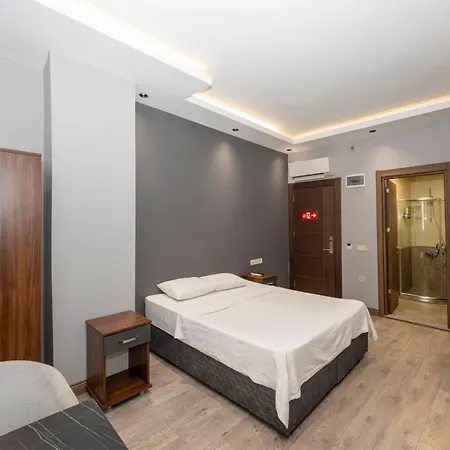 Hotel Comfort 2*