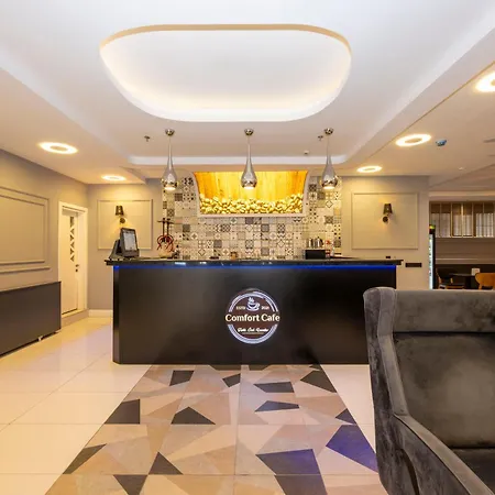 Comfort Hotel 2*