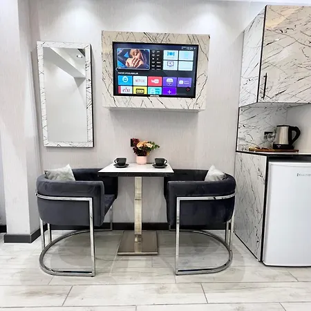 Aparthotel Taksim Larissa