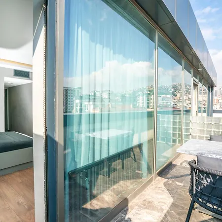 216 Ruby Otel
