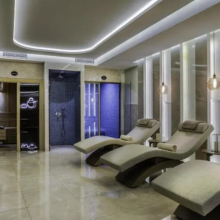 Hotel Venera Old 4*