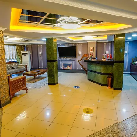 Gardan Hotel *