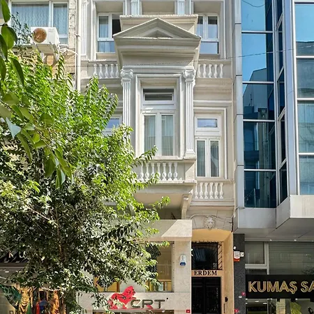 Erdem Istanbul