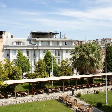 Recital Park Hotel 4*