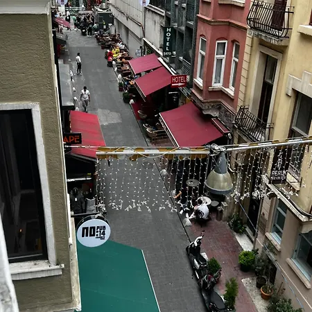 Konak In The Bar Street