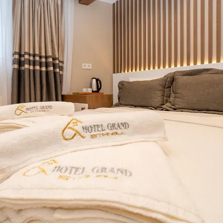 Hotel Grand