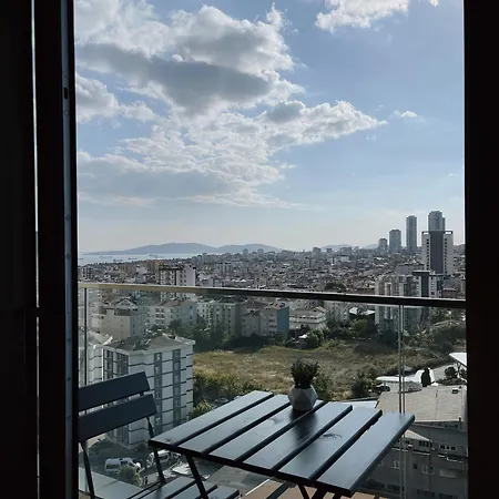 Modern With Balcony Daire İstanbul