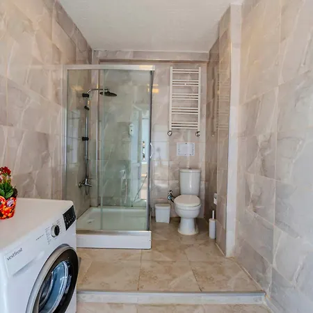 Palas 13 * Istanbul