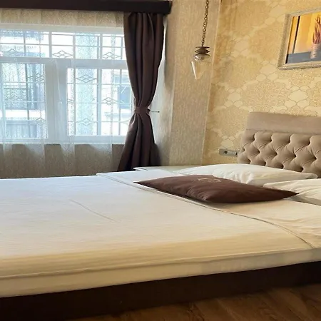 Montagna Hera Taksim Istanbul