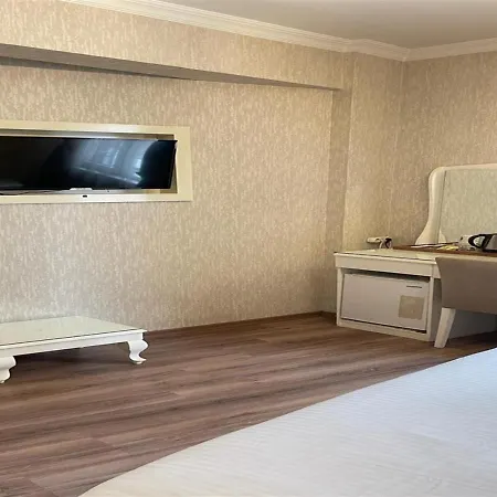 Montagna Hera Taksim Hotel