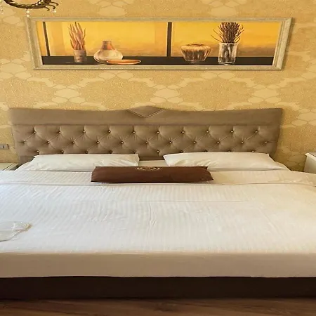 Hotel Montagna Hera Taksim 3*