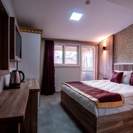 Hotel Vali