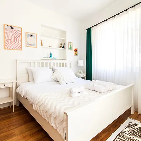 بيت للعطل Secluded House , Near Bosphorus , 2 Ac , Fast Wifi *