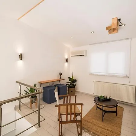 Apartment Stylish Duplex House With A Special Terrace *