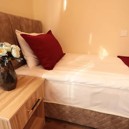 Guelec Hotel