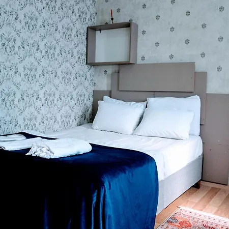 Stylish Apartment *