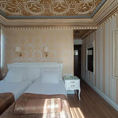 Golden Horn Hotel