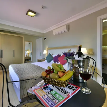 Hotel Agora Life - Special Class 4*