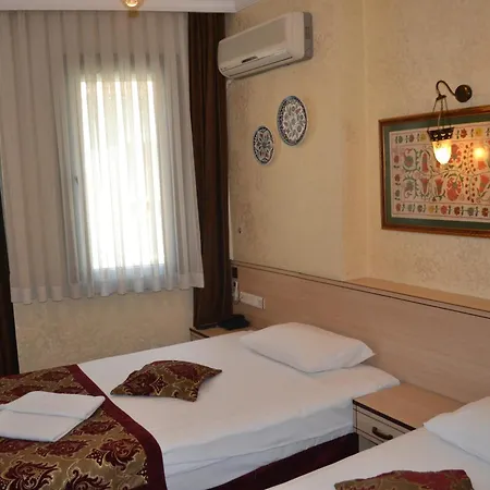 Hotel Art 3*