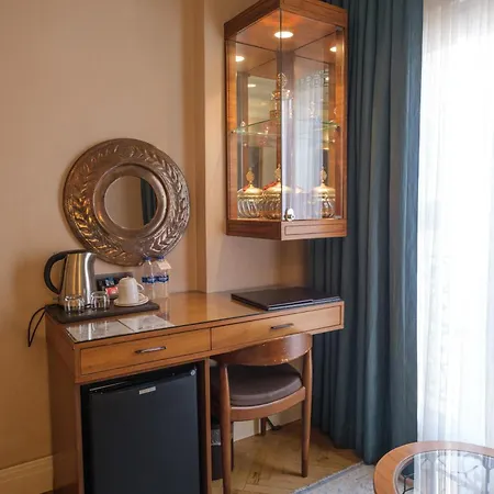 Golden Age Taksim Ξενοδοχείο 4*
