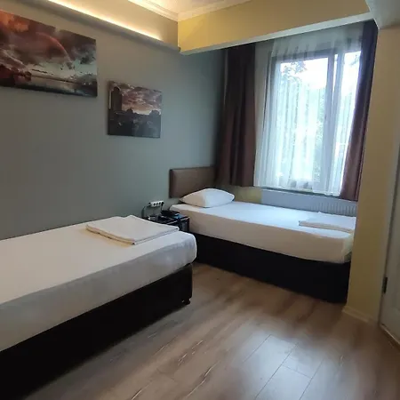 Torun Old 3*