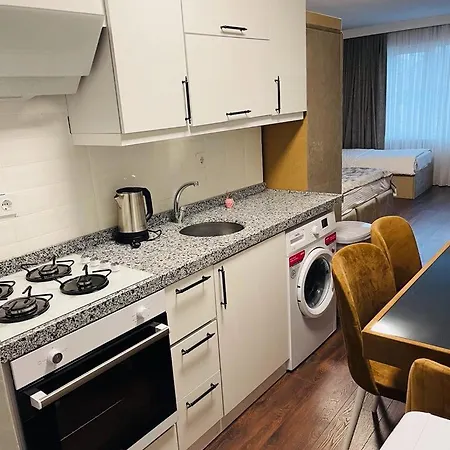 Aymira Aparthotel 3*